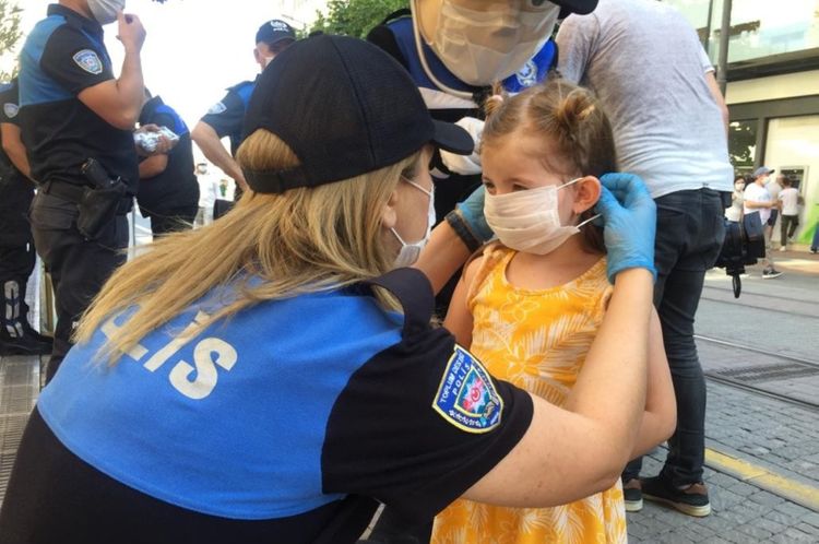 Turkey reports 902 new COVID-19 cases, 19 deaths