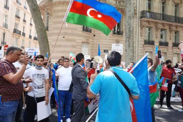 Protest rally held in front of Armenia’s embassy in Paris - PHOTOSESSION