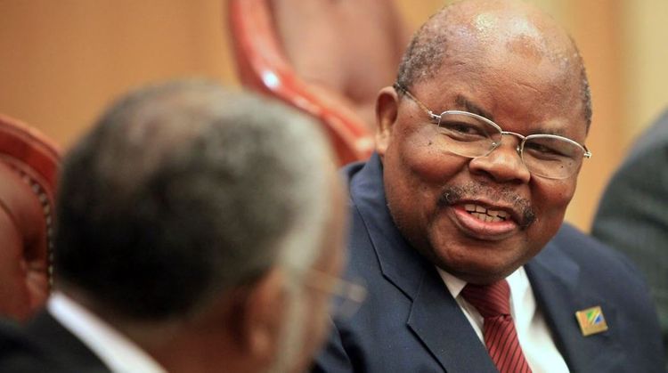 Tanzania's former president Mkapa, regional peacemaker, dies