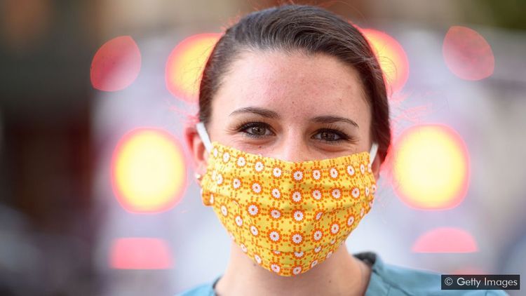 England's shoppers ordered to wear face coverings