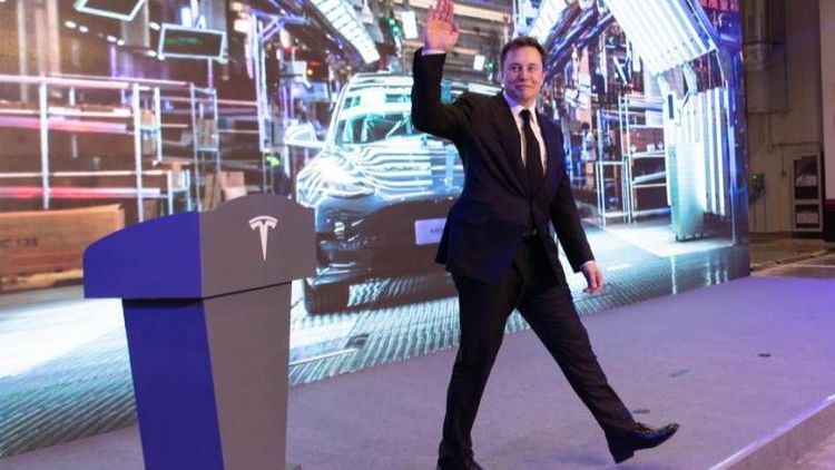 Trump praises Musk for building Gigafactory in Texas