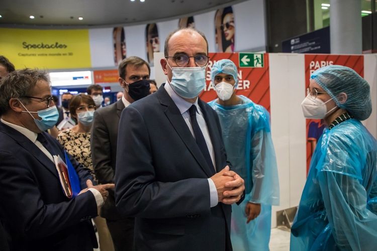 COVID-19: France to test travelers from 16 countries