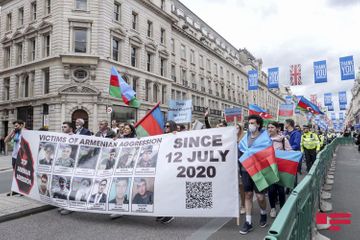 Azerbaijanis protest against Armenian aggression in London - UPDATED - PHOTO