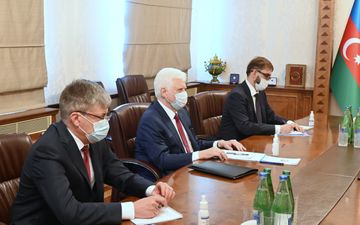 Azerbaijani FM meets with Ambassador of the Russian Federation