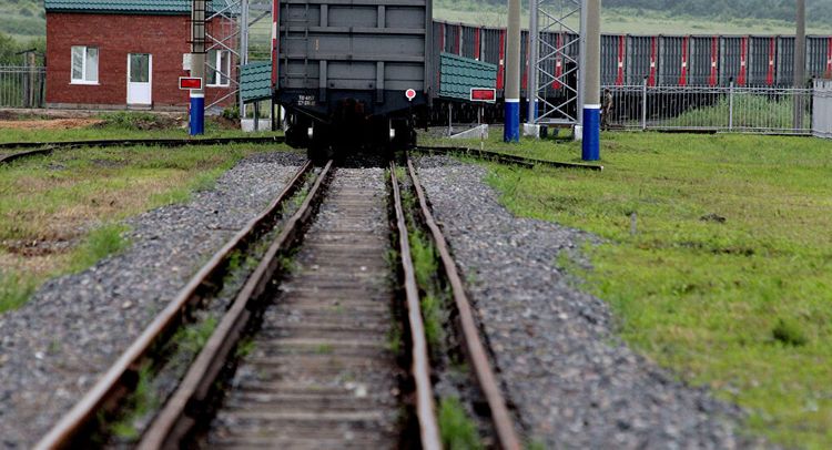 At least one killed, 35 injured in train crash in central Portugal