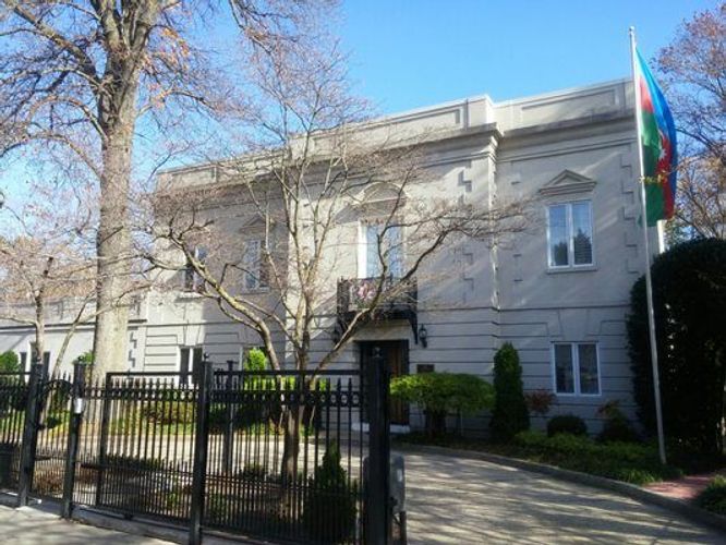 Embassy issues warning to Azerbaijani citizens regarding massive disturbances in USA