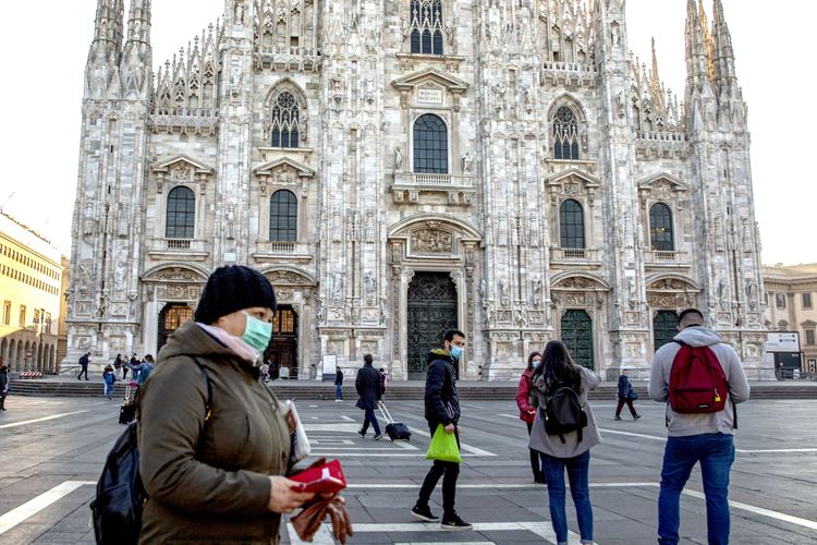 Italy reopens borders for tourists
