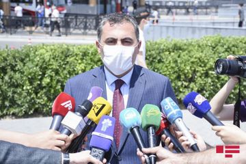 Baku Police starts raids against people not wearing mask - UPDATED - PHOTOSESSION