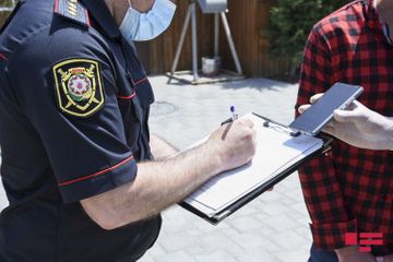Baku Police starts raids against people not wearing mask - UPDATED - PHOTOSESSION