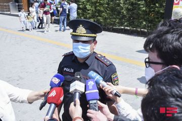 Baku Police starts raids against people not wearing mask - UPDATED - PHOTOSESSION