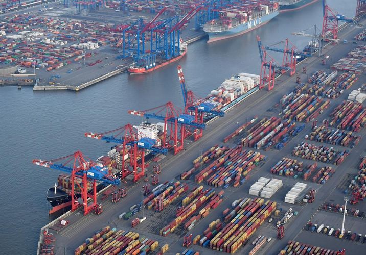 German exports collapse in April as coronavirus hits