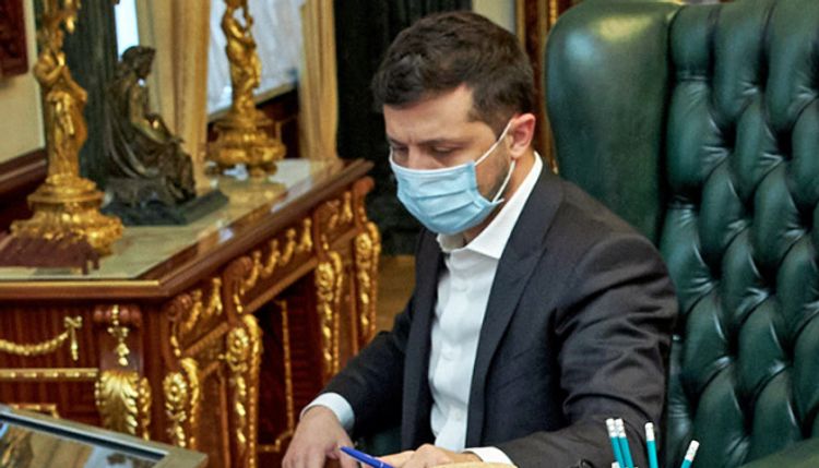 Zelensky says he wanted to contract coronavirus to save people from depression