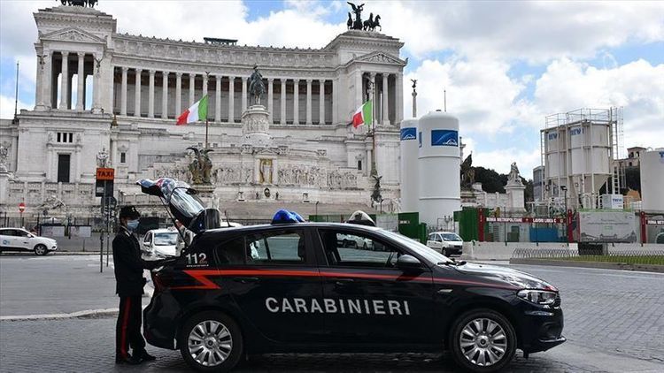 Italy reports 79 new deaths, gov't mulls economic plan