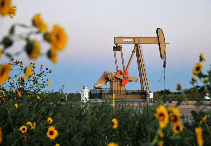 Oil drops after U.S. inventory build renews oversupply concerns
