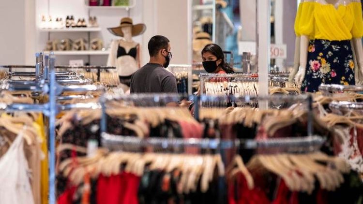 US consumer confidence improves in June