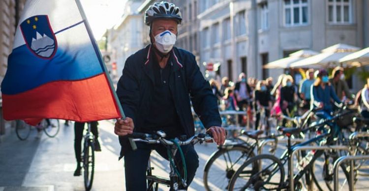 Slovenia to open borders with Italy, Montenegro from Monday