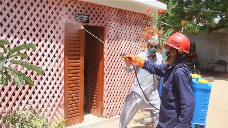 Pakistan has another day with over 6,000 virus cases