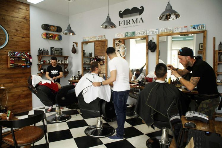Barbershops, beauty salons in Azerbaijan not to operate during special quarantine regime