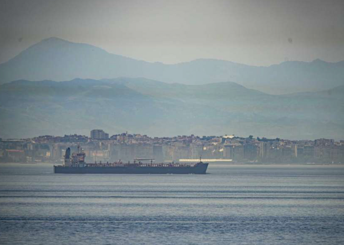 Iran ship reaches Venezuelan waters with cargo of food