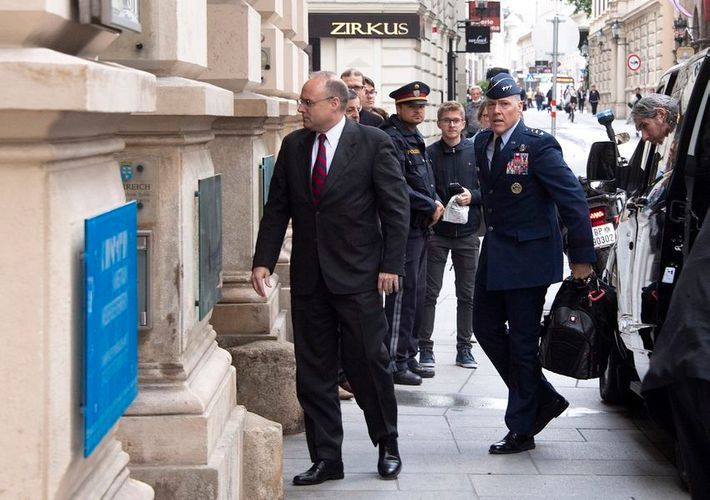 U.S., Russian envoys tight-lipped as arms control talks start in Vienna