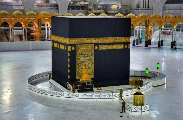 Saudi minister says number of pilgrims limited to around 1,000