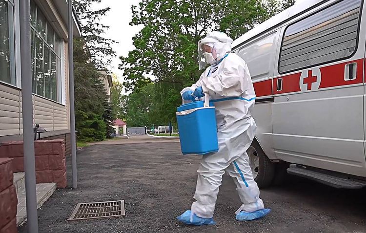 Second group of volunteers inoculated against COVID as part of vaccine clinical trials