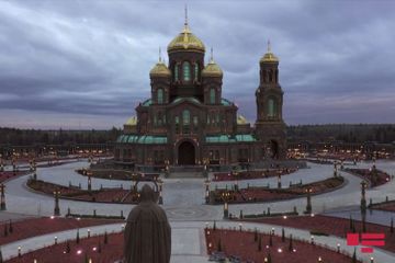 Hitler's military tunic, Mussolini's globe, interactive tape:  REPORTAGE from Moscow's "Road of Memory" Museum 