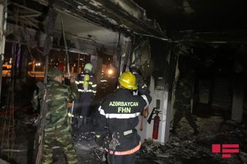 Fire hits Baku Oil Service Center in Baku - PHOTO - VIDEO