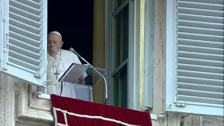 Pope tests negative for coronavirus, Italy report says