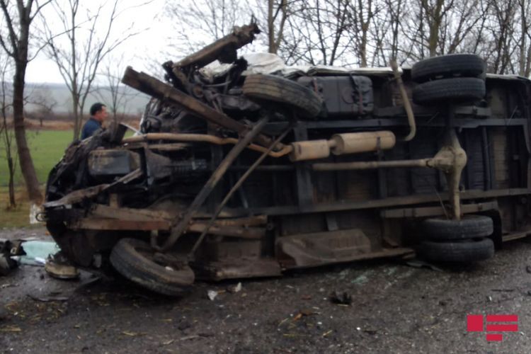 Car rollover in Azerbaijan claims 3 lives, injures 3 