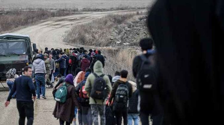 Turkey to not close borders for refugees heading to West