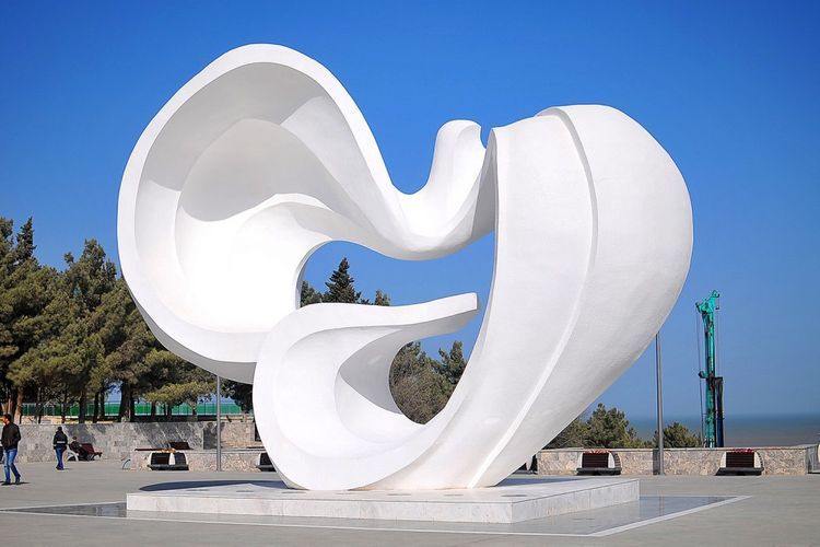 Author of Peace Dove monument in Sumgait Vagif Nazirov dies