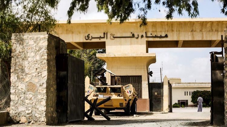 Israel closes land border with Egypt due to coronavirus