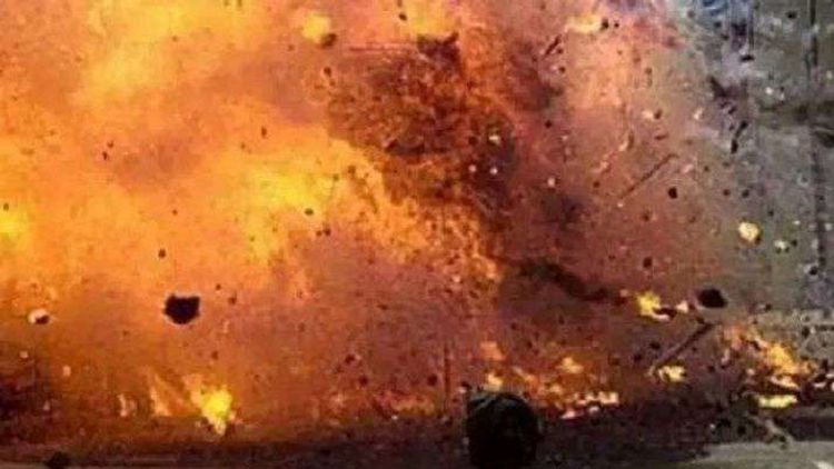 2 laborers die in military depot explosion in Kashmir