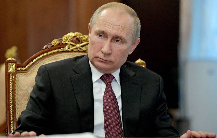 Putin says no need to do away with presidential term limits