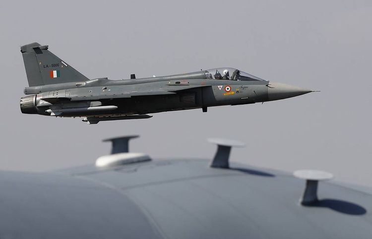 Pakistani airforce plane reportedly crashes in Islamabad