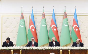 Azerbaijan, Turkmenistan signed bilateral documents