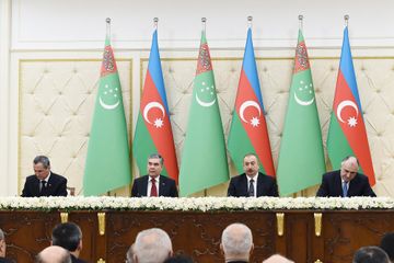 Azerbaijan, Turkmenistan signed bilateral documents