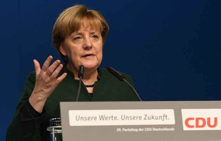 Merkel's party postpones congress to choose new leader due to coronavirus