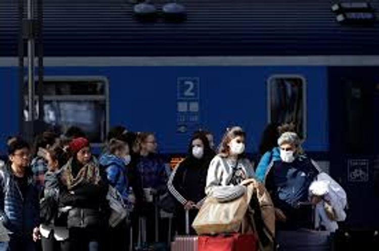 Czech government closing most shops, restaurants to fight coronavirus