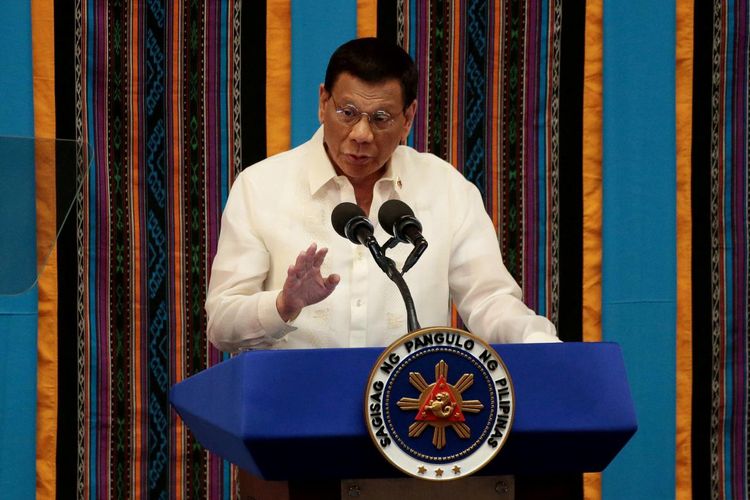 Philippines impose home quarantine "to save ourselves from ourselves"