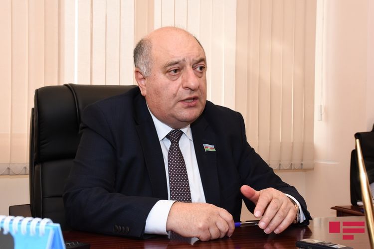 Committee chairman: “Supplements should be added to salaries of medical workers and rewards should be given to them”
