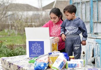Heydar Aliyev Foundation presents Novruz holiday gifts to families, receiving targeted social assistance - PHOTO