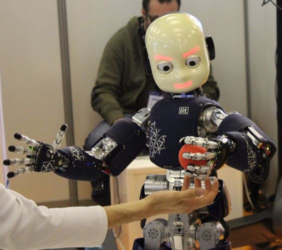 Robot designed in China could help save lives on medical frontline
