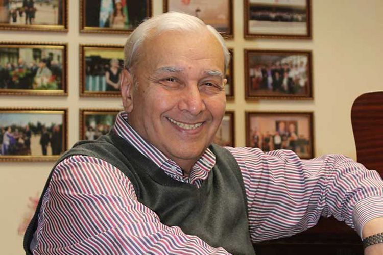 Gaya vocal group soloist Rauf Babayev dies