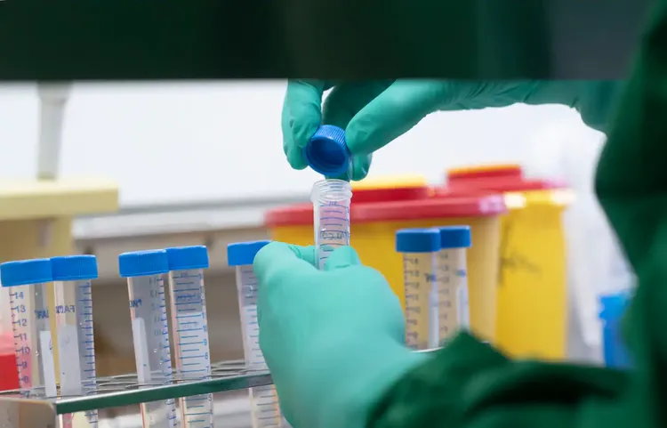 Russian Federal Biomedical Agency presents drug to treat COVID-19