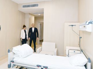 President Ilham Aliyev attended opening of “Yeni klinika” medical institution in Baku - UPDATED