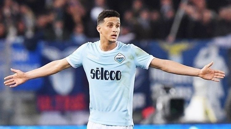 Bayern Munich join race to sign Barcelona target Luiz Felipe