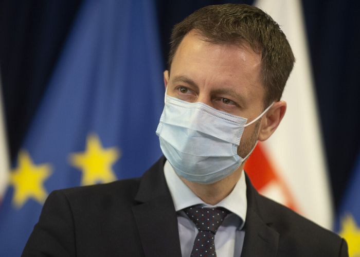 Slovak government plans 1 billion euro a month in help for firms, workers