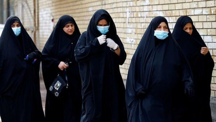 Iraq Shi'ite pilgrims returning from Syria test positive for coronavirus: officials